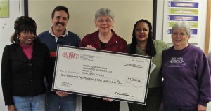 E.I. Dupont Belle Works donates to United Food Operation
